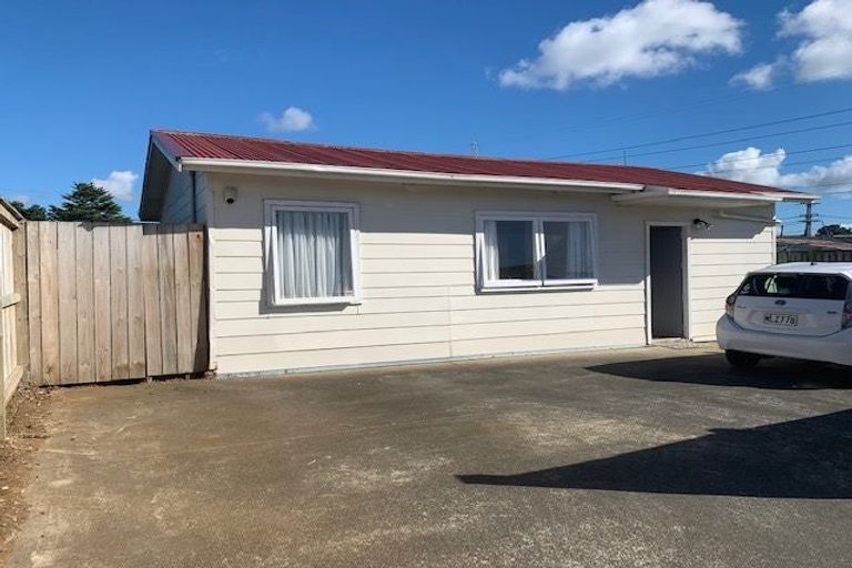 Photo of property in 3 Whitley Crescent, Otara, Auckland, 2023