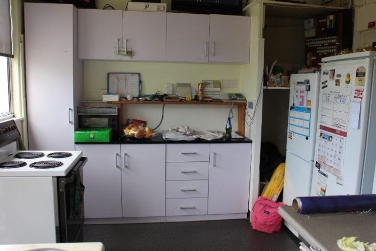 Photo of property in Terrace Stores, 29 Royal Terrace, Alexandra, 9320