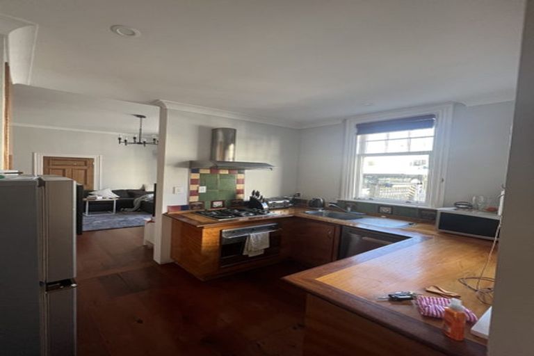 Photo of property in 24 Majoribanks Street, Mount Victoria, Wellington, 6011