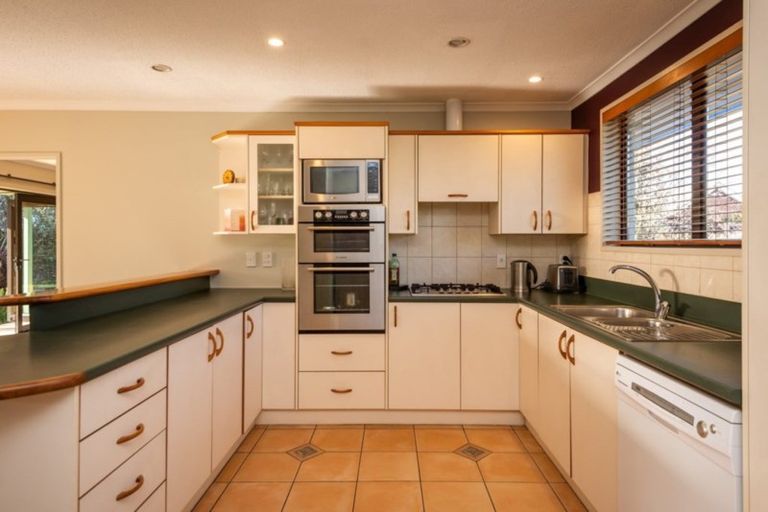 Photo of property in 47b Inwoods Road, Parklands, Christchurch, 8083