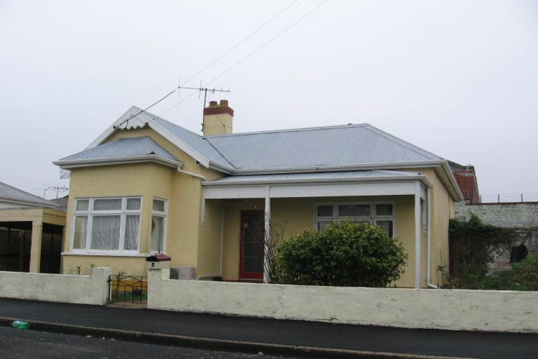 Photo of property in 4 Osmond Street, South Dunedin, Dunedin, 9012
