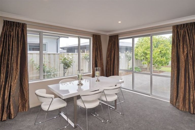 Photo of property in 16 Tommy Street, Pegasus, 7612