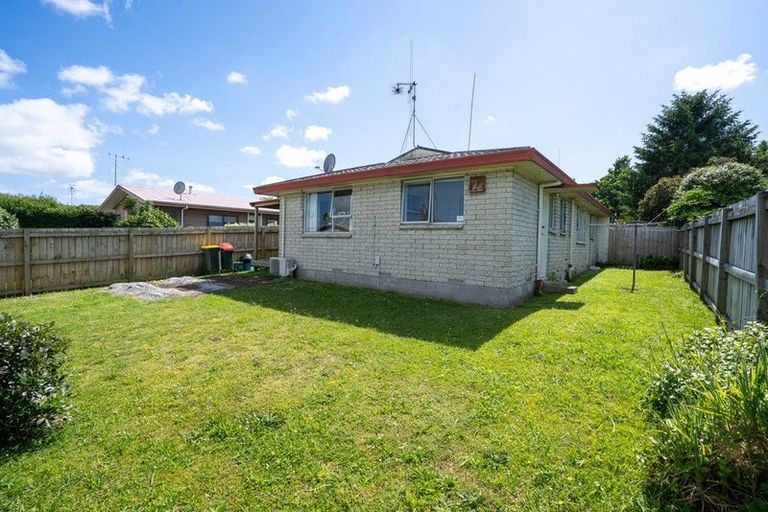 Photo of property in 8 Leslie Place, Deanwell, Hamilton, 3206