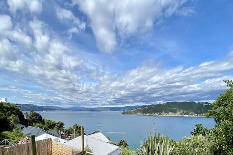 Photo of property in 25 Grafton Road, Roseneath, Wellington, 6011