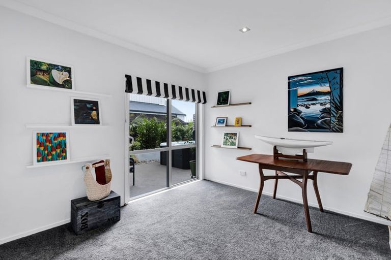 Photo of property in 2 Northpoint Way, Bell Block, New Plymouth, 4312