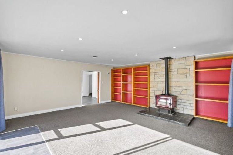 Photo of property in 10 Te Rima Place, Bell Block, New Plymouth, 4312