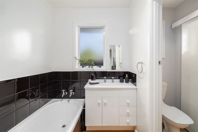 Photo of property in 3/291 Greers Road, Bishopdale, Christchurch, 8053