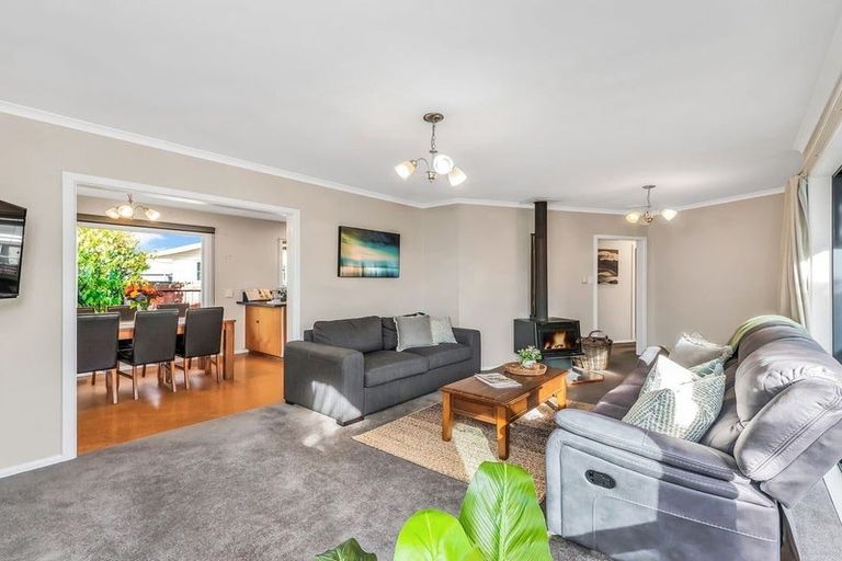 Photo of property in 112 East Belt, Lincoln, 7608