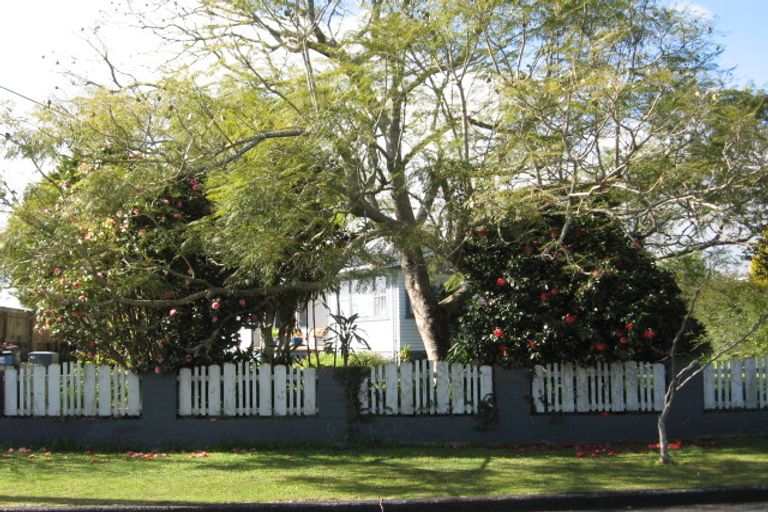 Photo of property in 4 Tuhangi Street, Te Kamo, Whangarei, 0112