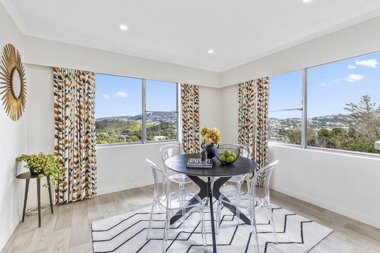 Photo of property in 91 Black Rock Road, Newlands, Wellington, 6037