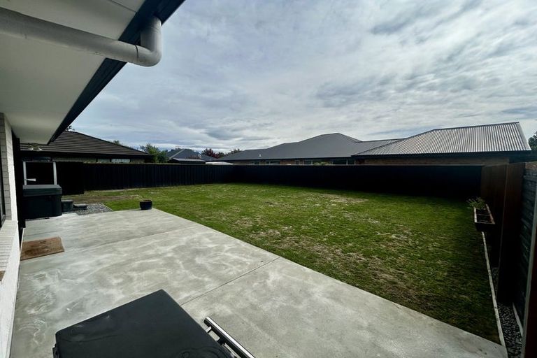 Photo of property in 1 Waireka Street, Pegasus, 7612