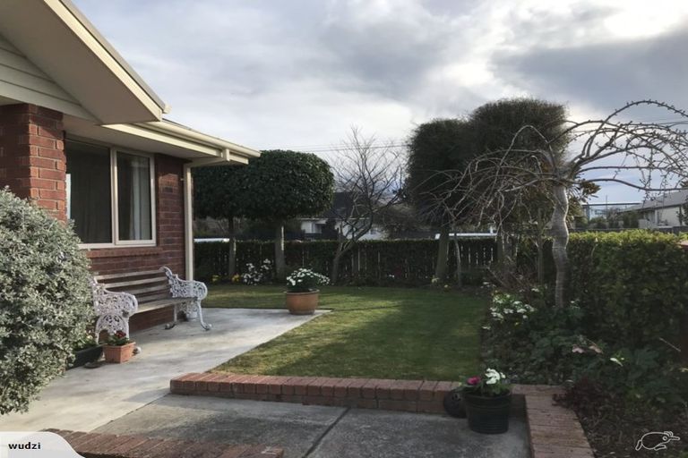 Photo of property in 216 Bower Avenue, North New Brighton, Christchurch, 8083