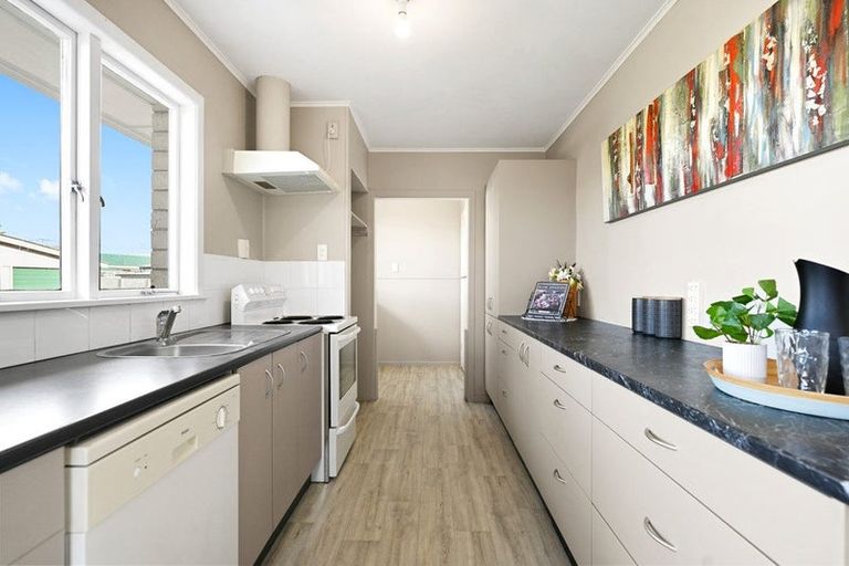 Photo of property in 28 Alderson Road, Fairview Downs, Hamilton, 3214