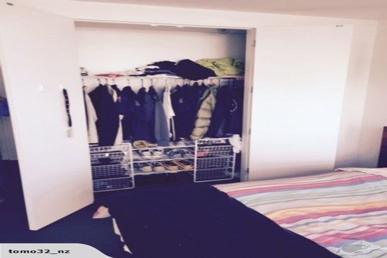 Photo of property in Montreaux Apartments, 5e/164 The Terrace, Wellington Central, Wellington, 6011