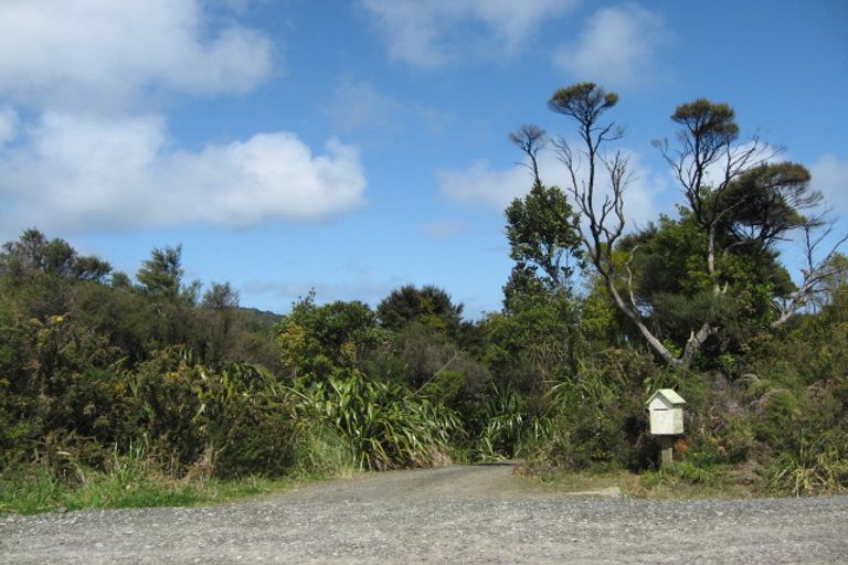 Photo of property in 12 Te Aute Ridge Road, Waitakere, Auckland, 0781