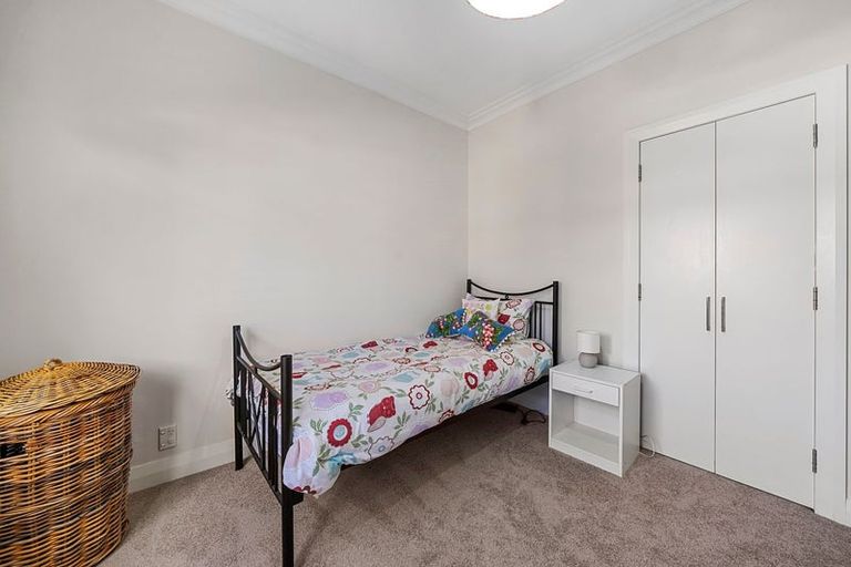 Photo of property in 7 Junction Street, Fairfield, Lower Hutt, 5011