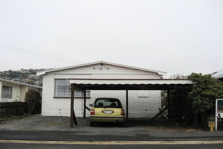 Photo of property in 9b Richmond Street, Forbury, Dunedin, 9012