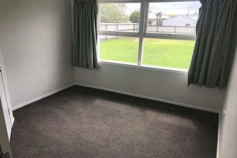 Photo of property in 56 Kelvin Road, Papakura, 2110