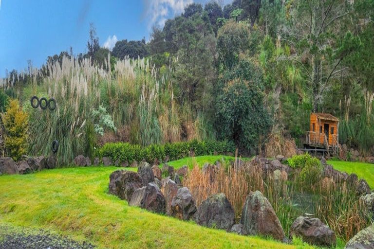 Photo of property in 61 Te Ana Lane, Thames, 3577