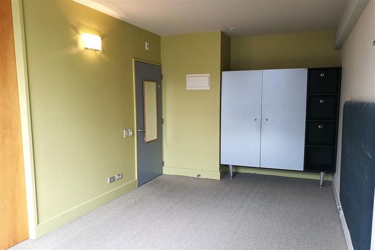Photo of property in St Pauls Apartments, 81/43 Mulgrave Street, Thorndon, Wellington, 6011