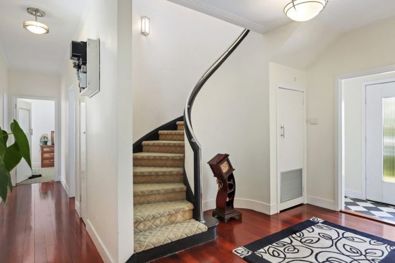 Photo of property in 84 Kenrick Street, Te Aroha, 3320