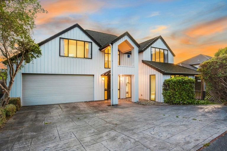 Photo of property in 66 Joseph Banks Drive, Whitby, Porirua, 5024