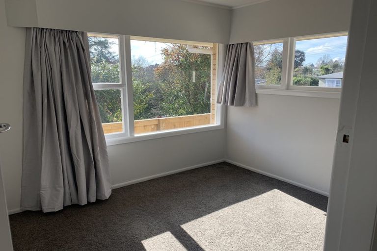 Photo of property in 11 Knighton Road, Hillcrest, Hamilton, 3216