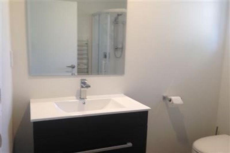 Photo of property in 40d Russley Road, Russley, Christchurch, 8042