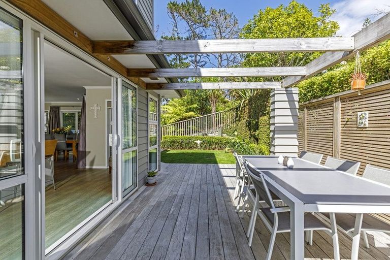 Photo of property in 15c Verran Road, Birkenhead, Auckland, 0626