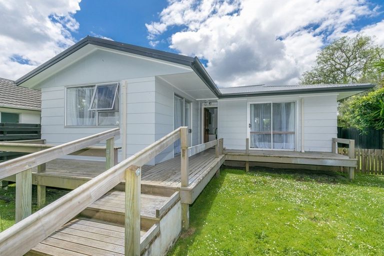 Photo of property in 392a Kahikatea Drive, Dinsdale, Hamilton, 3204