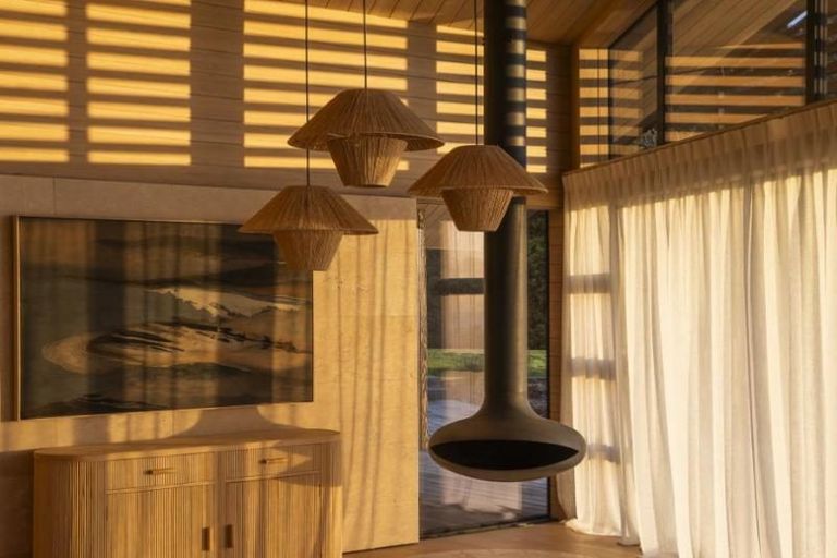 Photo of property in 166a Wairau Road, Kaitake, New Plymouth, 4374