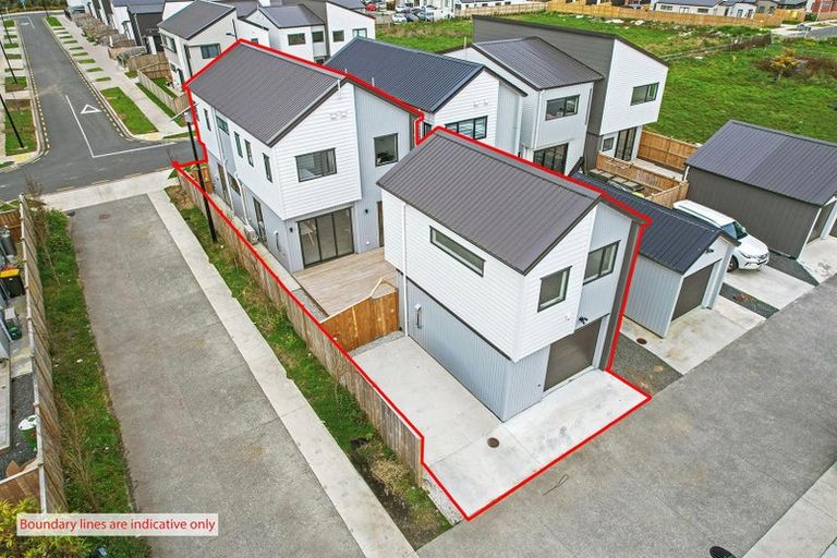 Photo of property in 73 Whare Kauri Road, Papakura, 2110