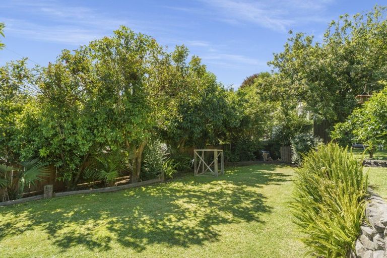 Photo of property in 11 Poike Road, Hairini, Tauranga, 3112