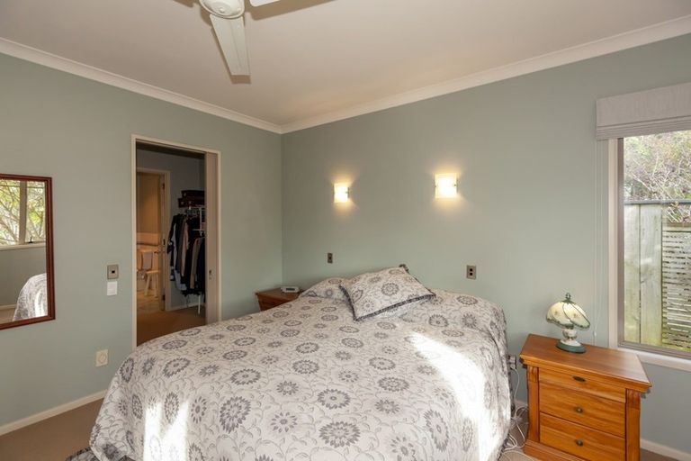 Photo of property in 8 Regent Drive, Paraparaumu Beach, Paraparaumu, 5032