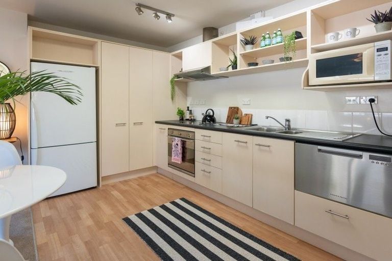 Photo of property in Westhaven Apartments, 23/127 Molesworth Street, Thorndon, Wellington, 6011