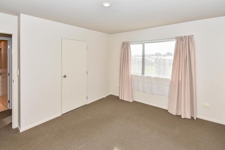 Photo of property in 14/18 Alicante Avenue, Hillpark, Auckland, 2102