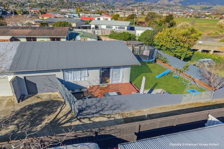 Photo of property in 2/127 Parkers Road, Tahunanui, Nelson, 7011