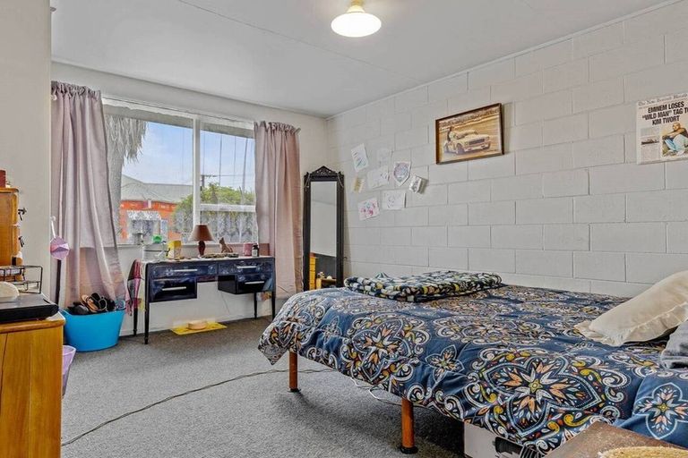 Photo of property in 520 Barbadoes Street, Edgeware, Christchurch, 8013