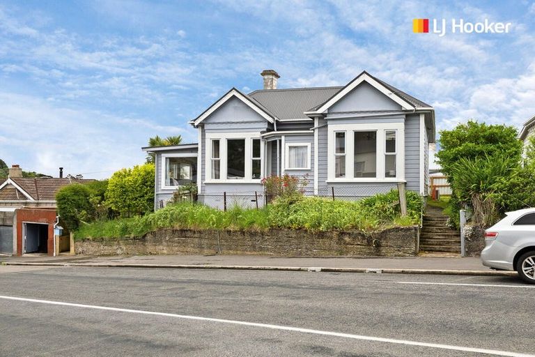 Photo of property in 385 South Road, Caversham, Dunedin, 9012