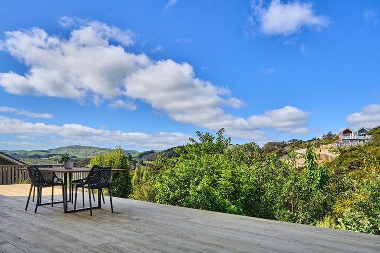 Photo of property in 10 Topsail Way, Whitby, Porirua, 5024