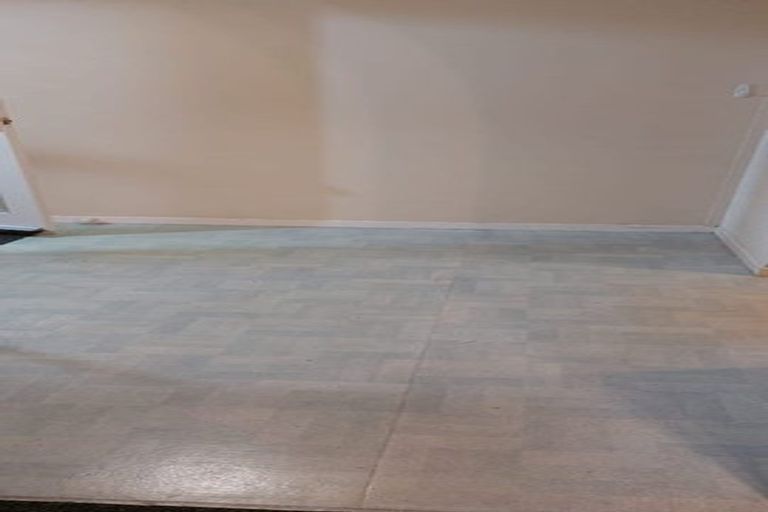 Photo of property in 2/100 Cargill Street, Papakura, 2110