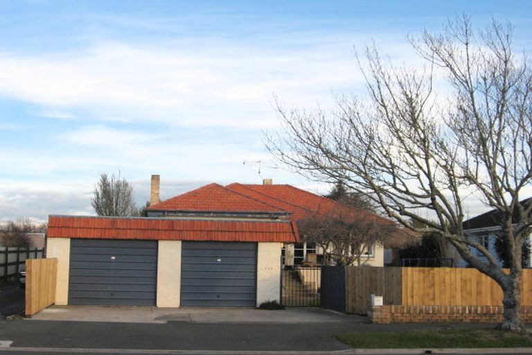 Photo of property in 122 Clarkin Road, Fairfield, Hamilton, 3214