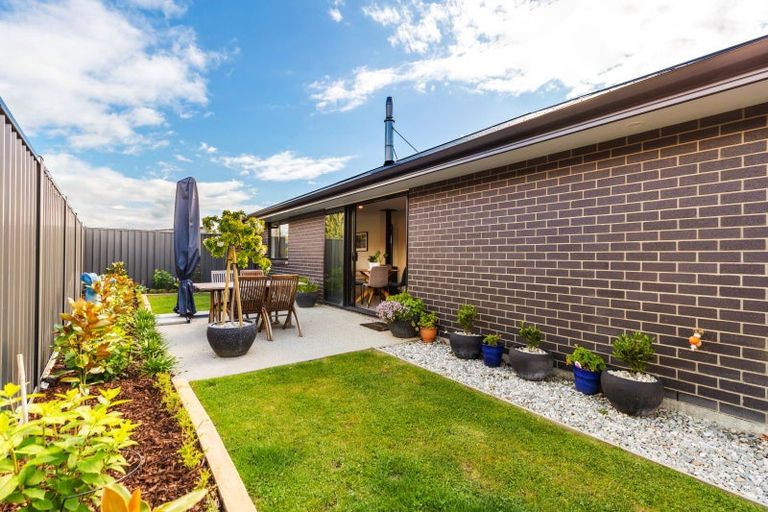 Photo of property in 10 Guano Crescent, Cromwell, 9310