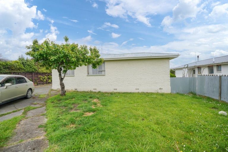 Photo of property in 8 Burns Street, Kew, Invercargill, 9812