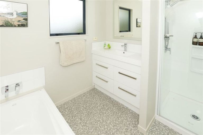 Photo of property in 130a Forest Lake Road, Forest Lake, Hamilton, 3200