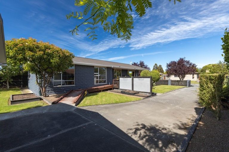 Photo of property in 2 Panckhurst Drive, Woodend, 7610