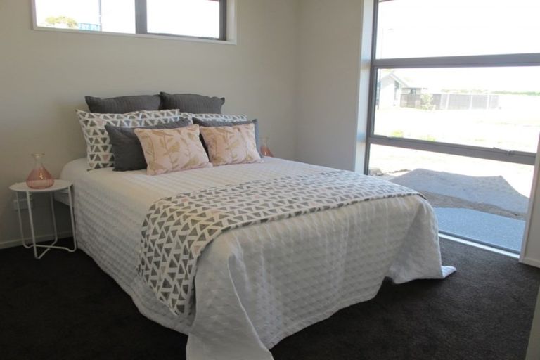 Photo of property in 1 Fry Place, Rolleston, 7614