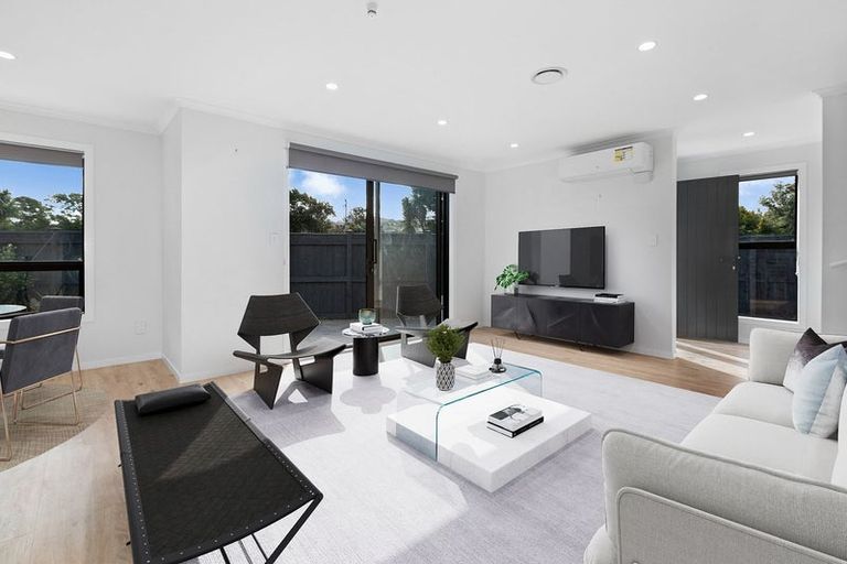 Photo of property in 124a Cambridge Terrace, Fairfield, Lower Hutt, 5011