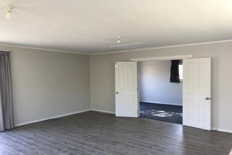 Photo of property in 15 Park Estate Road, Rosehill, Papakura, 2113