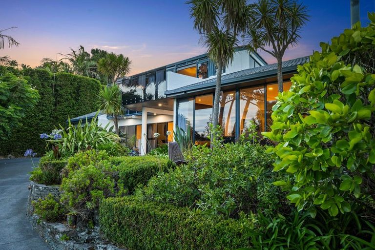 Photo of property in 75 Cliff Road, Torbay, Auckland, 0630